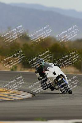 media/Jan-15-2023-SoCal Trackdays (Sun) [[c1237a034a]]/Turn 3 (1115am)/